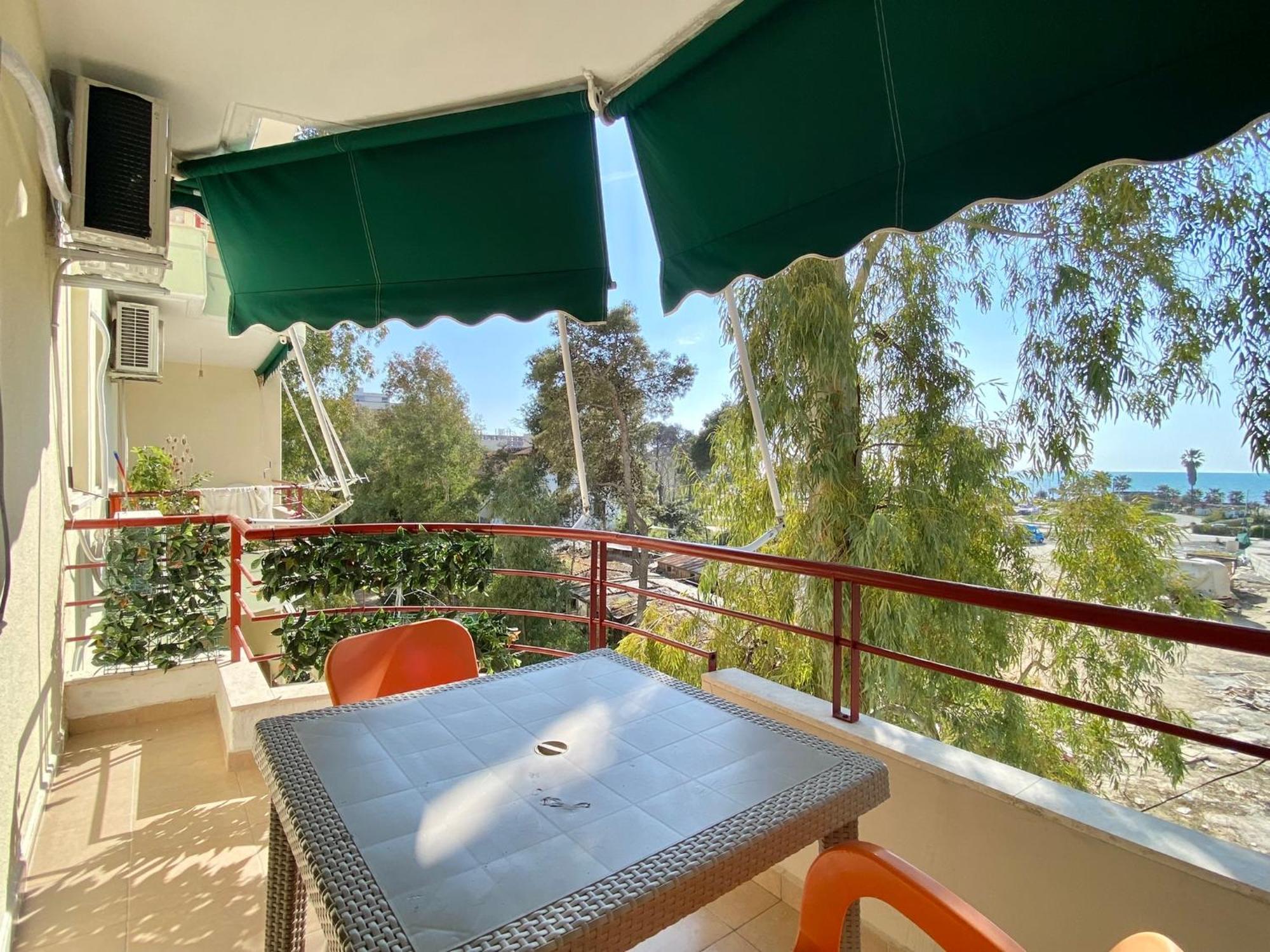 Delight Apartments Golem  Bagian luar foto