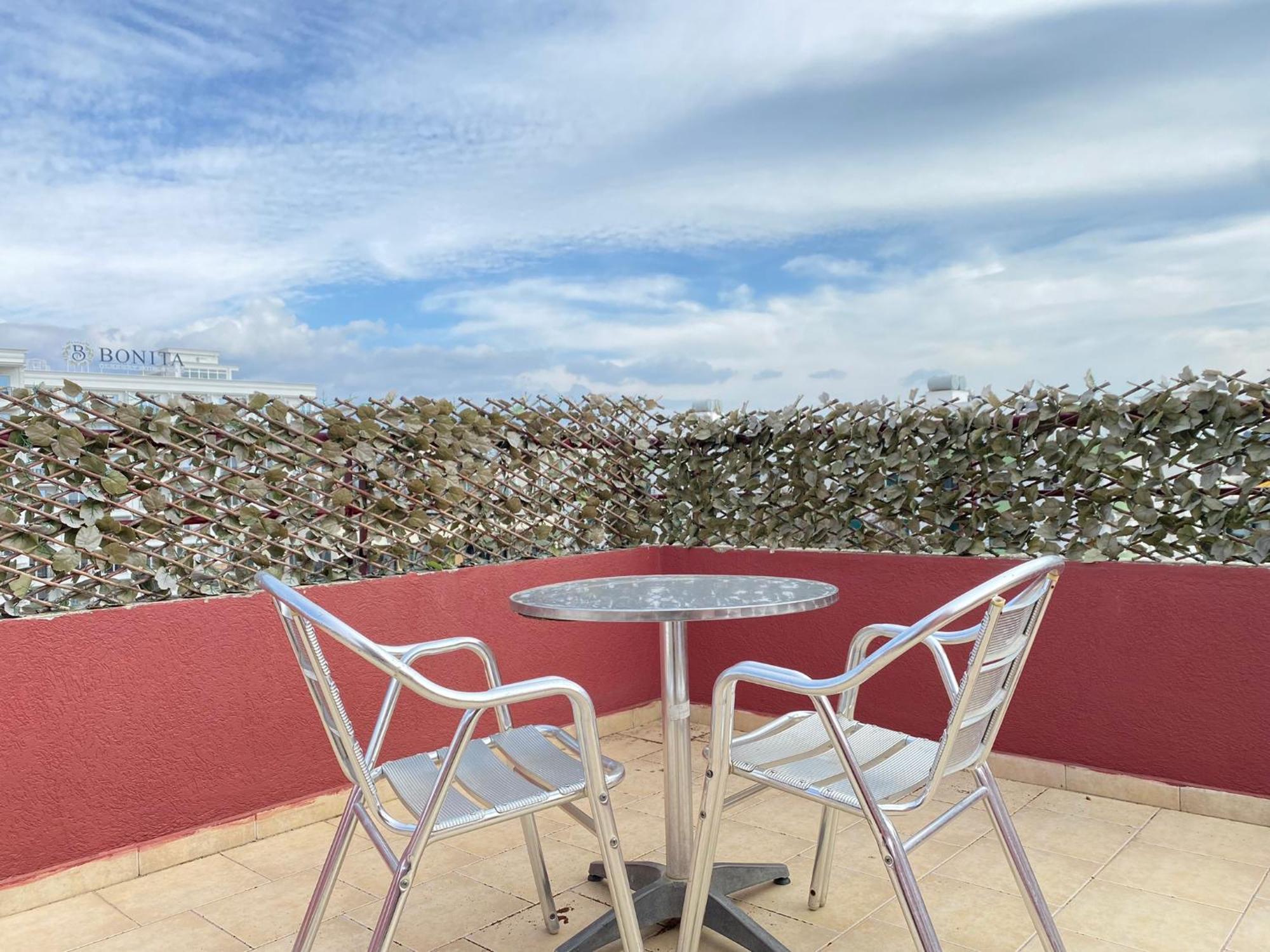 Delight Apartments Golem  Bagian luar foto