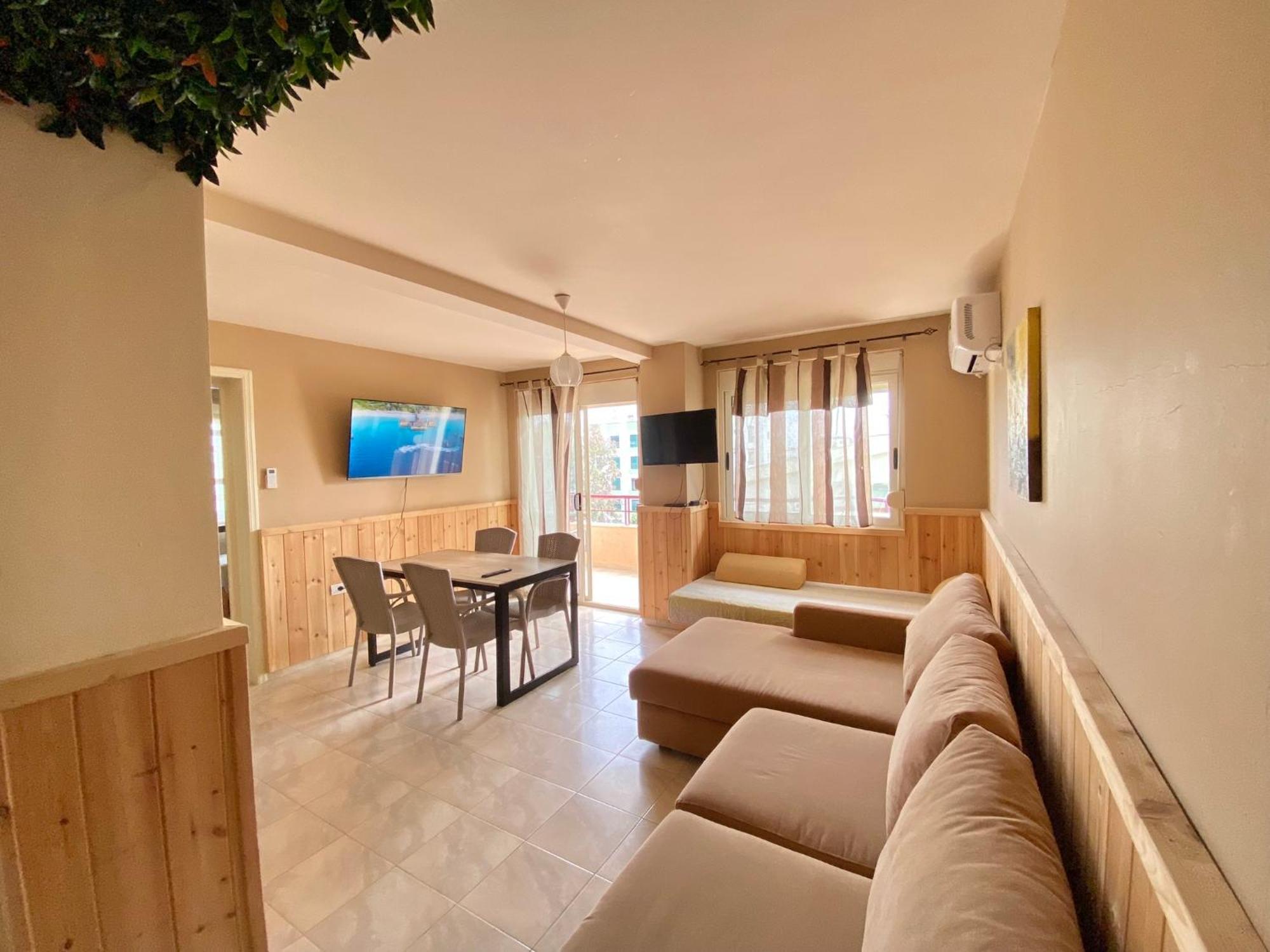 Delight Apartments Golem  Bagian luar foto